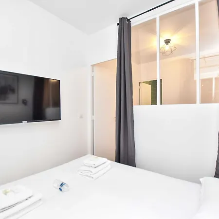 Peaceful - 2br For 4p - Musee Grevin Parigi
