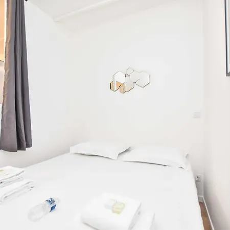 Appartamento Peaceful - 2br For 4p - Musee Grevin